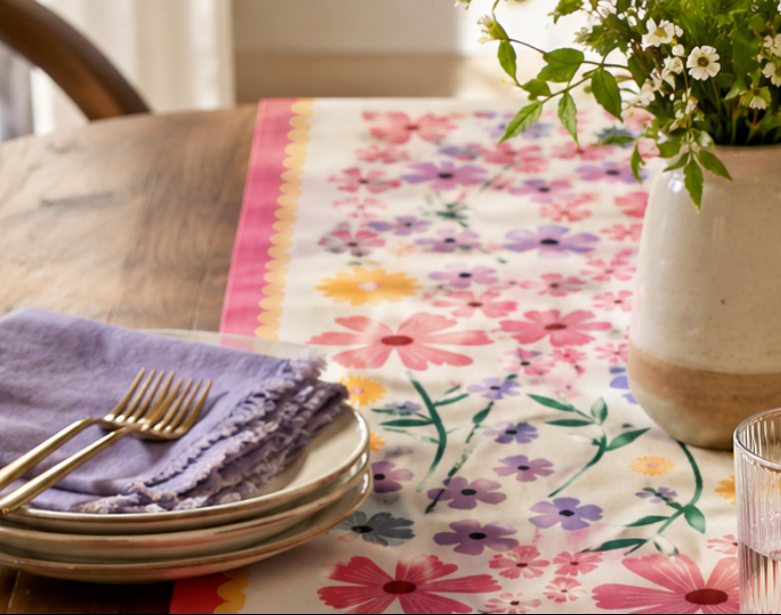 Custom table runners